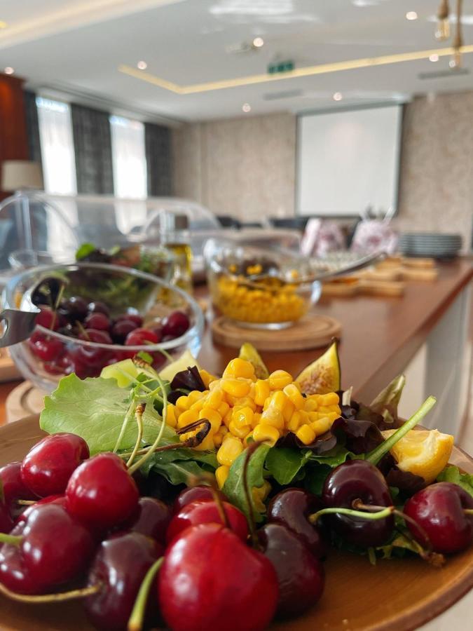 Light Hotel Yzberishti Zewnętrze zdjęcie