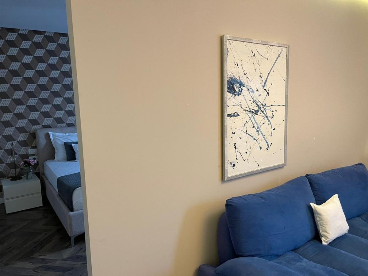 Light Hotel Yzberishti Zewnętrze zdjęcie