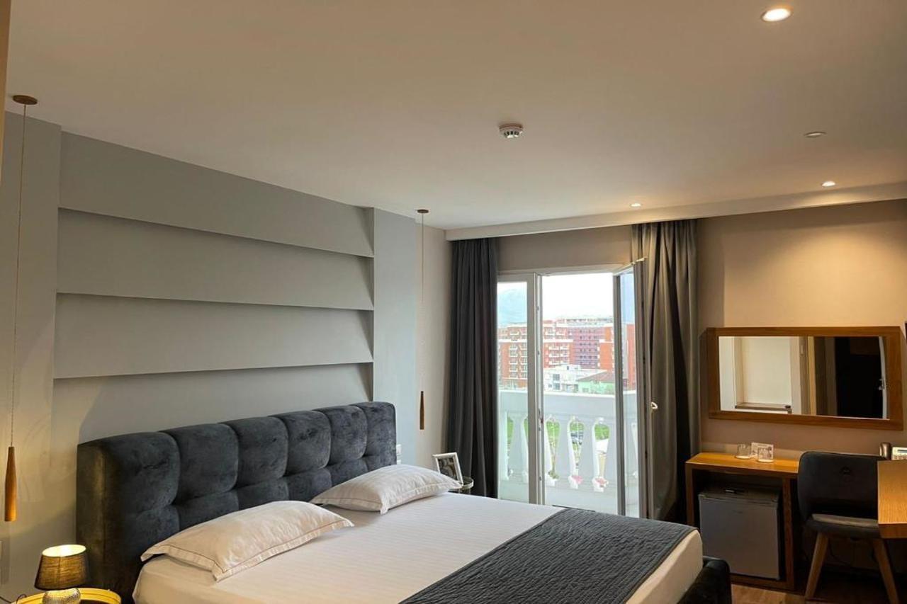 Light Hotel Yzberishti Zewnętrze zdjęcie