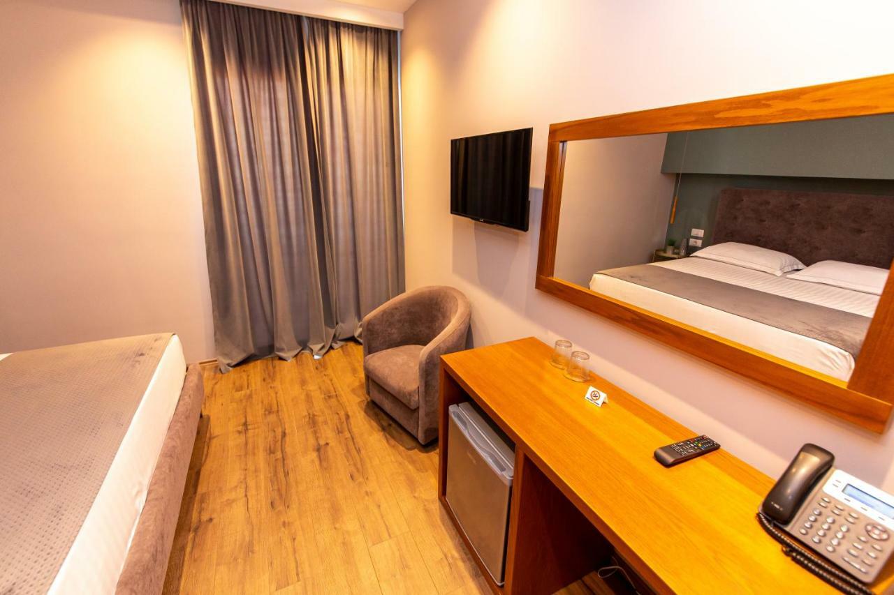 Light Hotel Yzberishti Zewnętrze zdjęcie