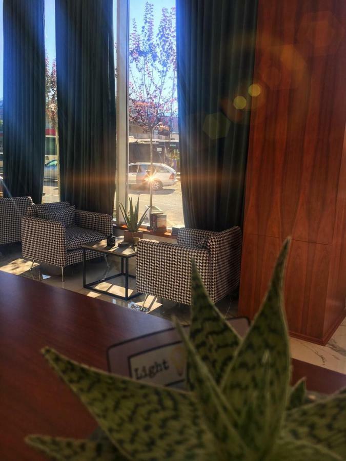 Light Hotel Yzberishti Zewnętrze zdjęcie